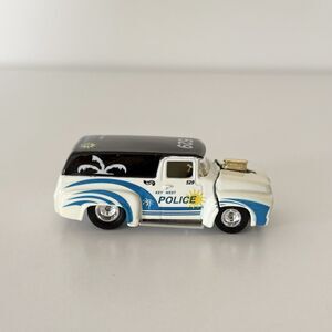 2000 Hot Wheels Cop Rods - Key West FL PD '56 Ford 1:64 Diecast Police Truck